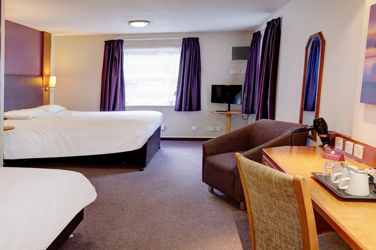 Plaza Chorley; Sure Hotel Collection By Best Western ชอร์เลย์ ภายนอก รูปภาพ