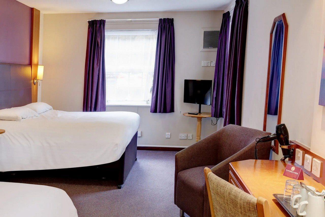 Plaza Chorley; Sure Hotel Collection By Best Western ชอร์เลย์ ภายนอก รูปภาพ