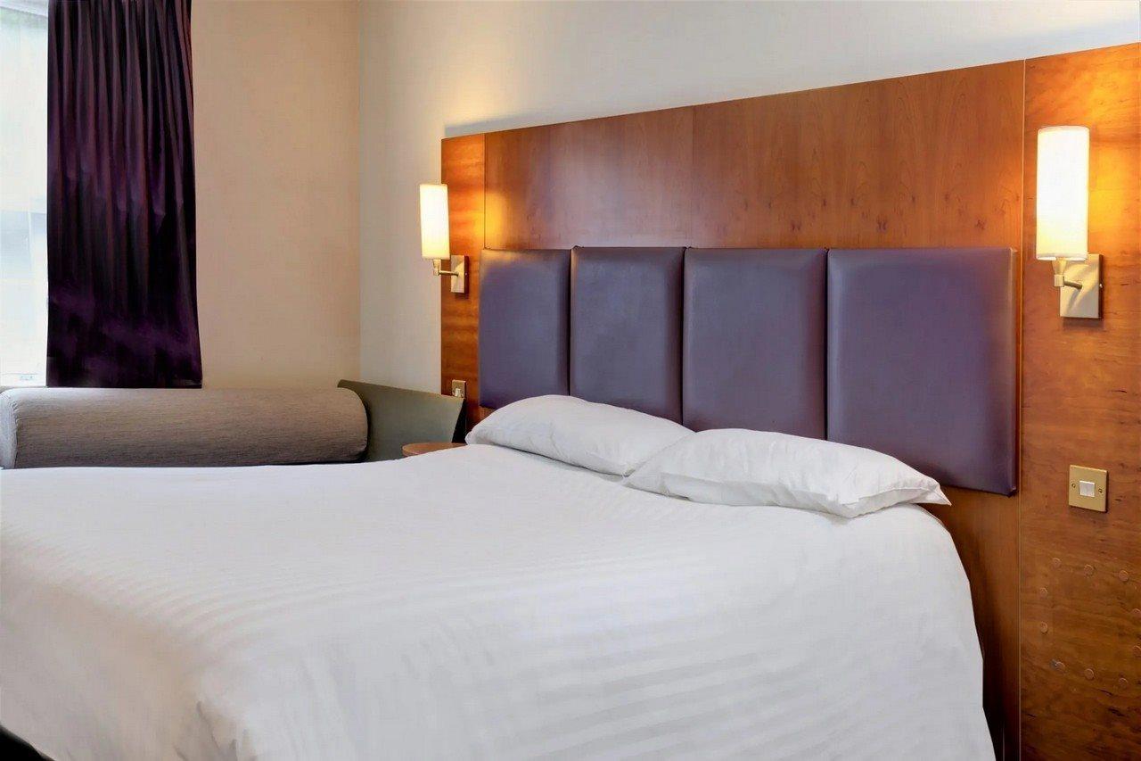 Plaza Chorley; Sure Hotel Collection By Best Western ชอร์เลย์ ภายนอก รูปภาพ