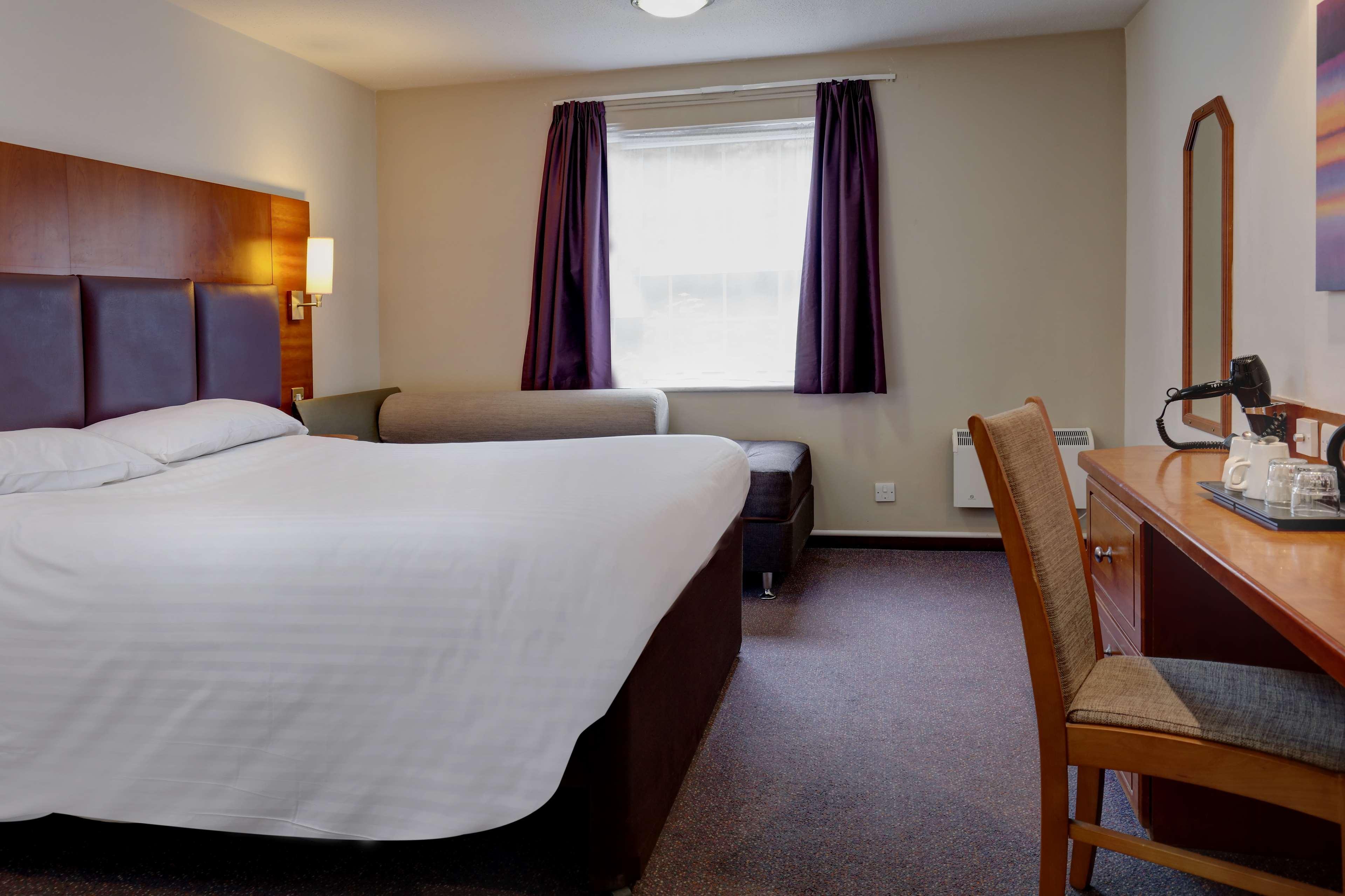 Plaza Chorley; Sure Hotel Collection By Best Western ชอร์เลย์ ภายนอก รูปภาพ