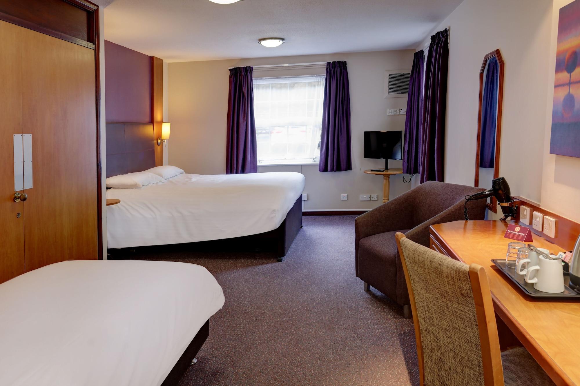 Plaza Chorley; Sure Hotel Collection By Best Western ชอร์เลย์ ภายนอก รูปภาพ