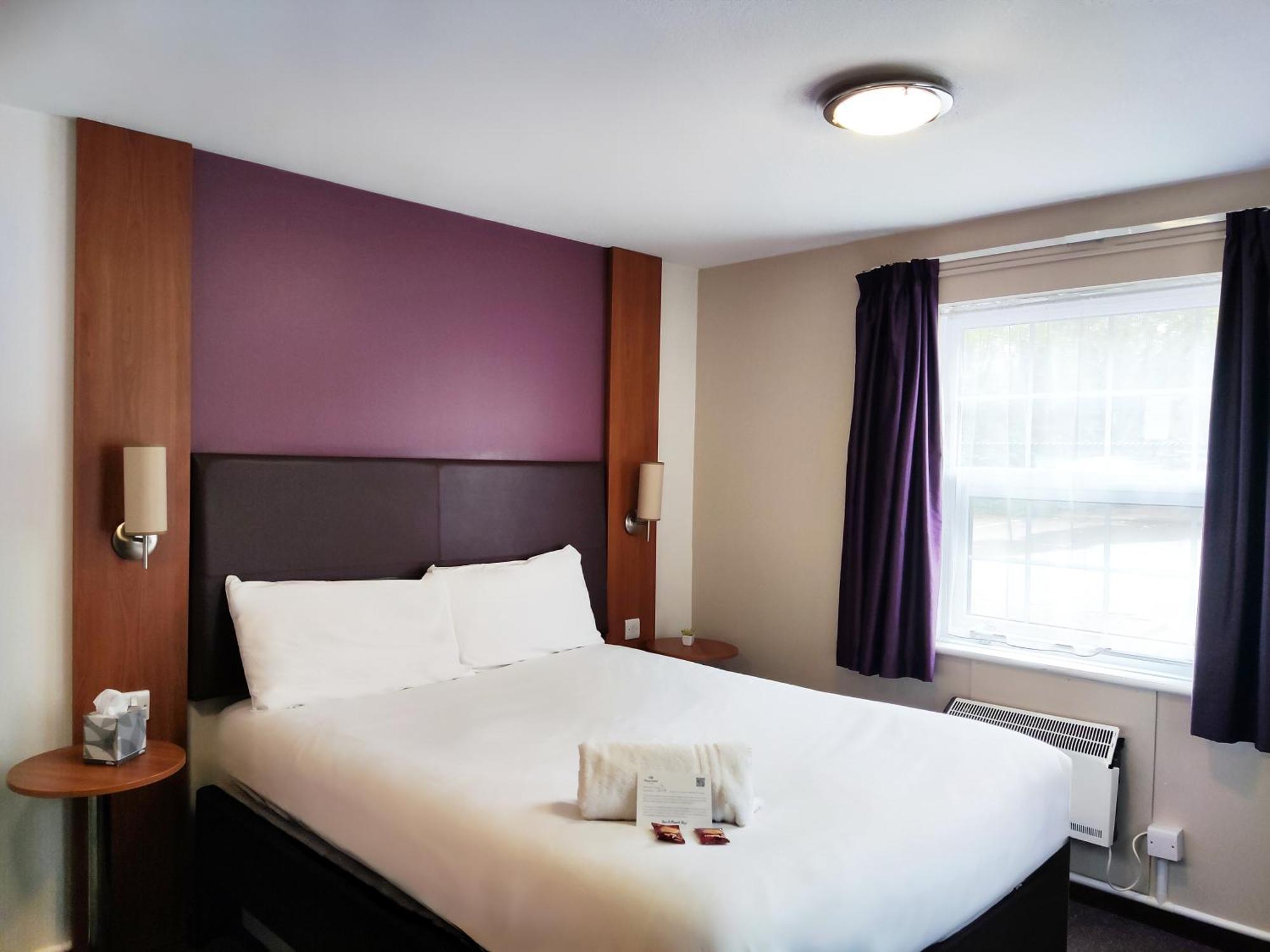 Plaza Chorley; Sure Hotel Collection By Best Western ชอร์เลย์ ภายนอก รูปภาพ