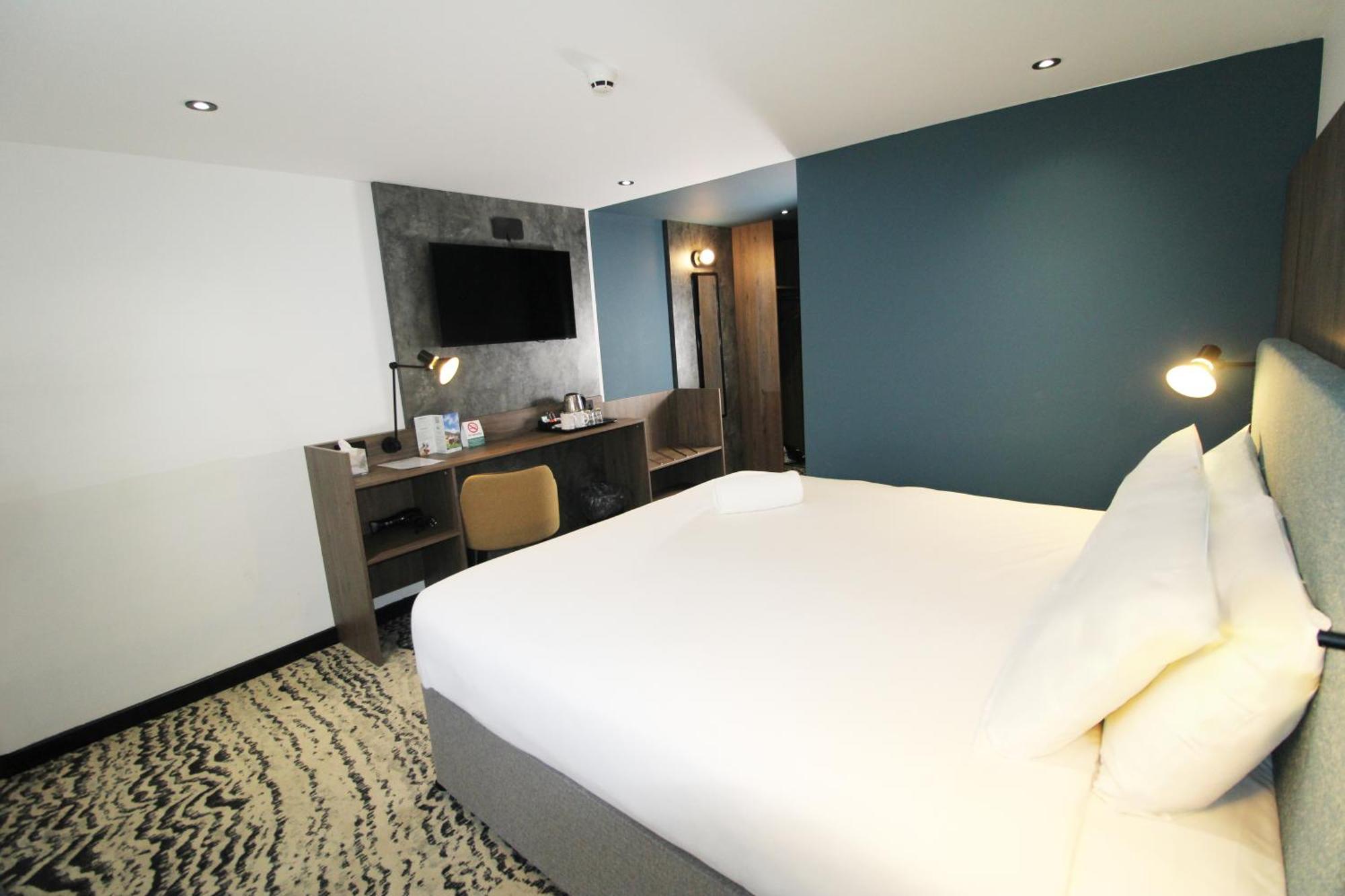 Plaza Chorley; Sure Hotel Collection By Best Western ชอร์เลย์ ภายนอก รูปภาพ