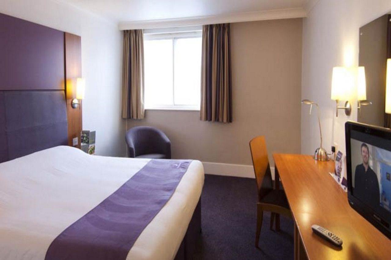 Plaza Chorley; Sure Hotel Collection By Best Western ชอร์เลย์ ภายนอก รูปภาพ