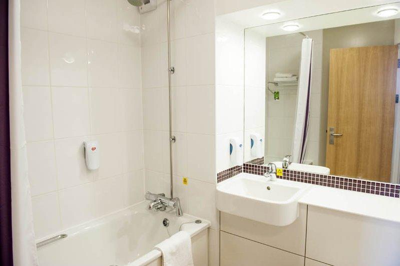 Plaza Chorley; Sure Hotel Collection By Best Western ชอร์เลย์ ภายนอก รูปภาพ