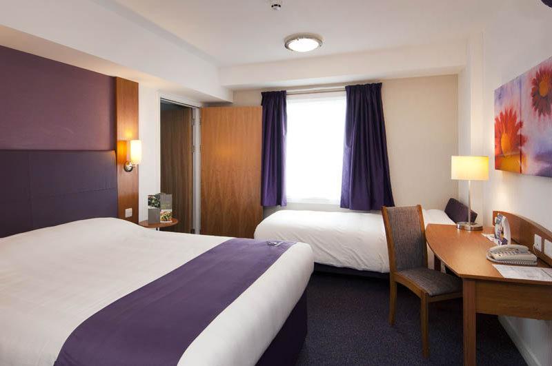 Plaza Chorley; Sure Hotel Collection By Best Western ชอร์เลย์ ภายนอก รูปภาพ